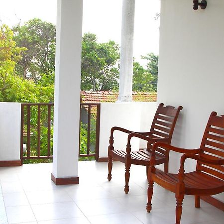 Himawari Beach Villa Matara Exterior photo